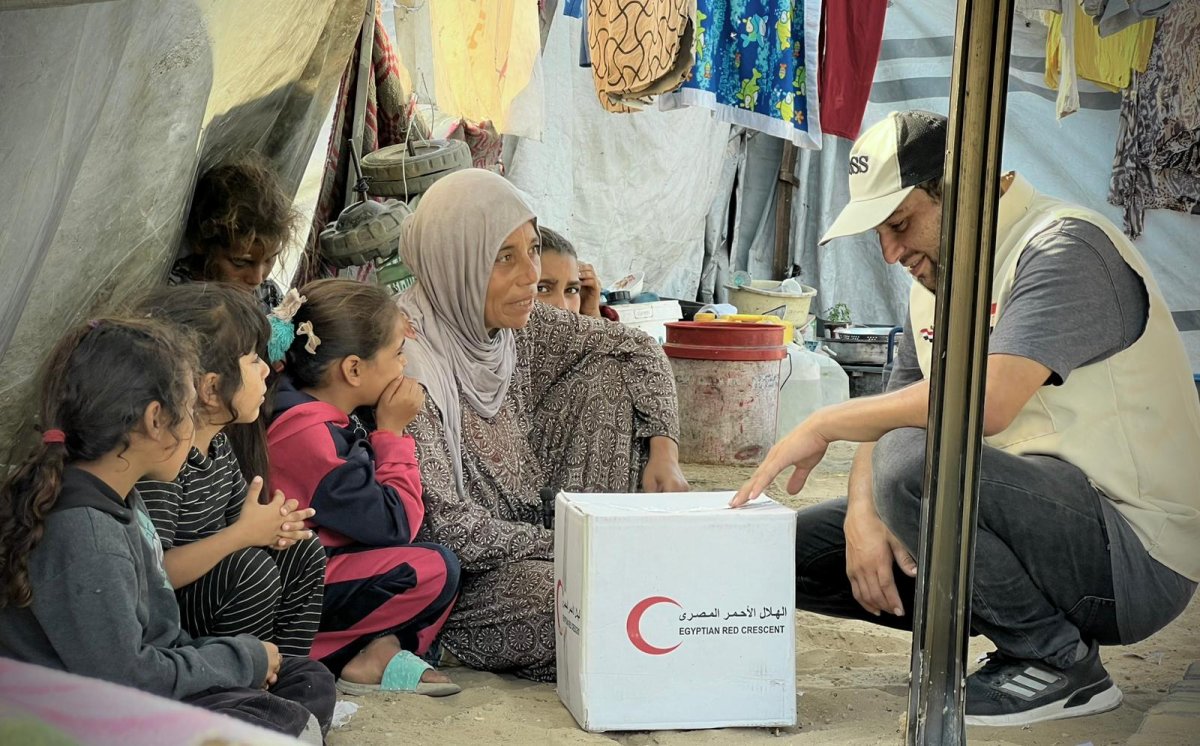The Egyptian Committee Distributes Over 500,000 Food Baskets in Gaza to Support Affected Families