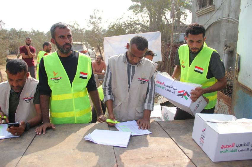 Egyptian Committee Launches Distribution of 55,000 Food Parcels in Rafah under ‘Hearts Beyond Borders’ Initiative