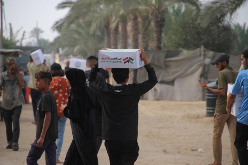Egyptian Committee Launches Distribution of 55,000 Food Parcels in Rafah under ‘Hearts Beyond Borders’ Initiative
