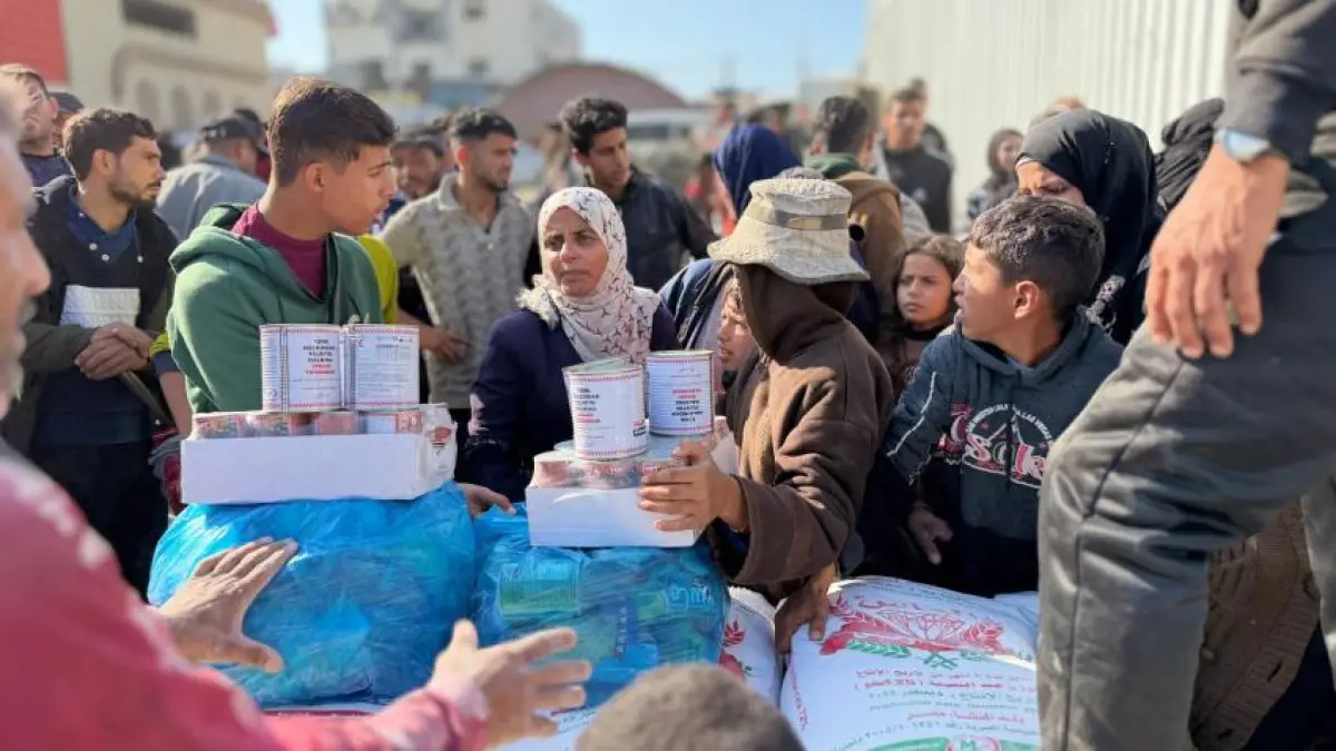 Egyptian Committee Distributes Over 90,000 Food Parcels in Khan Yunis, Prepares Next ‘Hearts Across Borders’ Phase in Gaza City