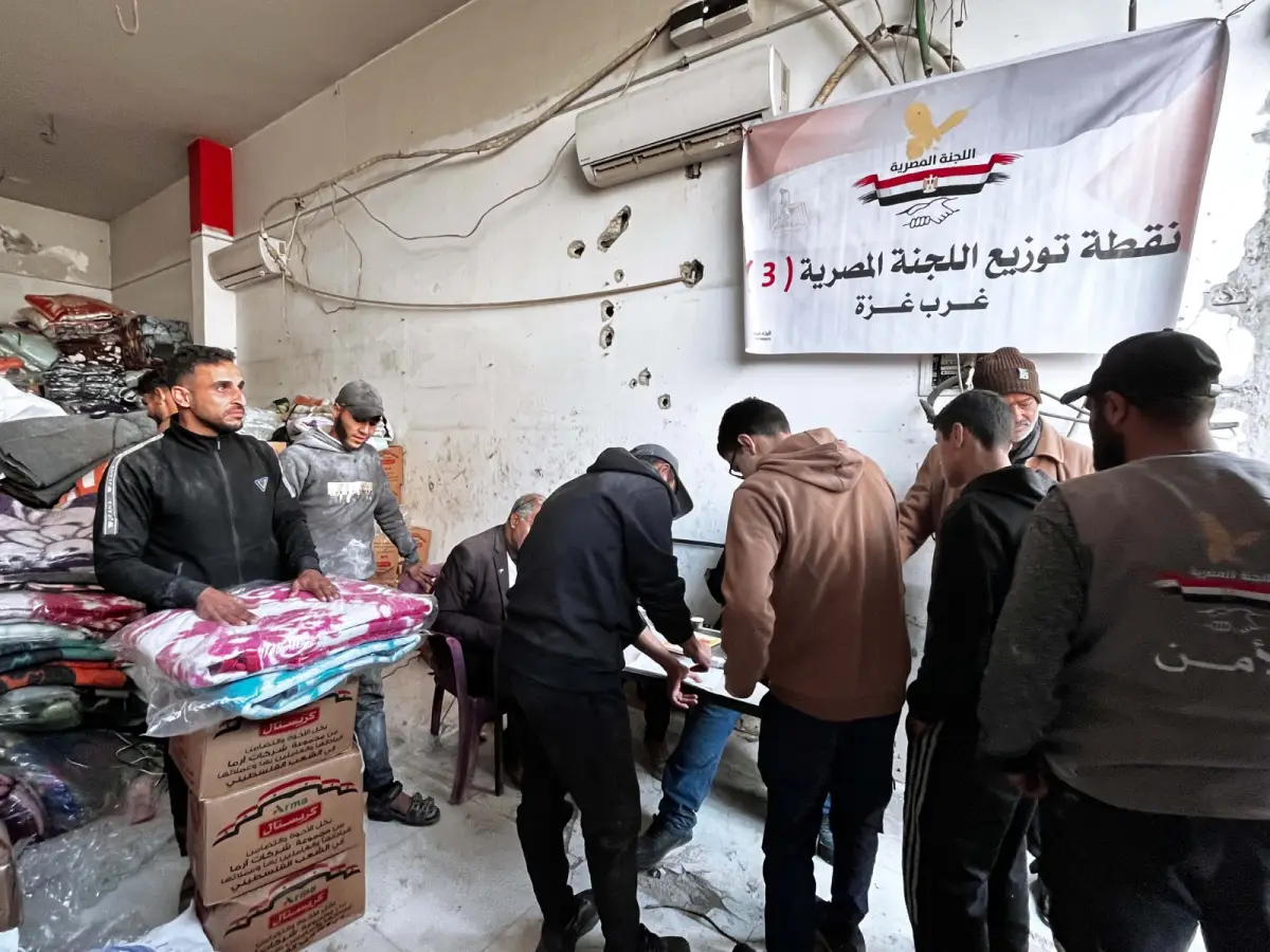 اللجنة المصرية في تدخل إنساني غير مسبوق يستهدف جميع السكان دون استثناء