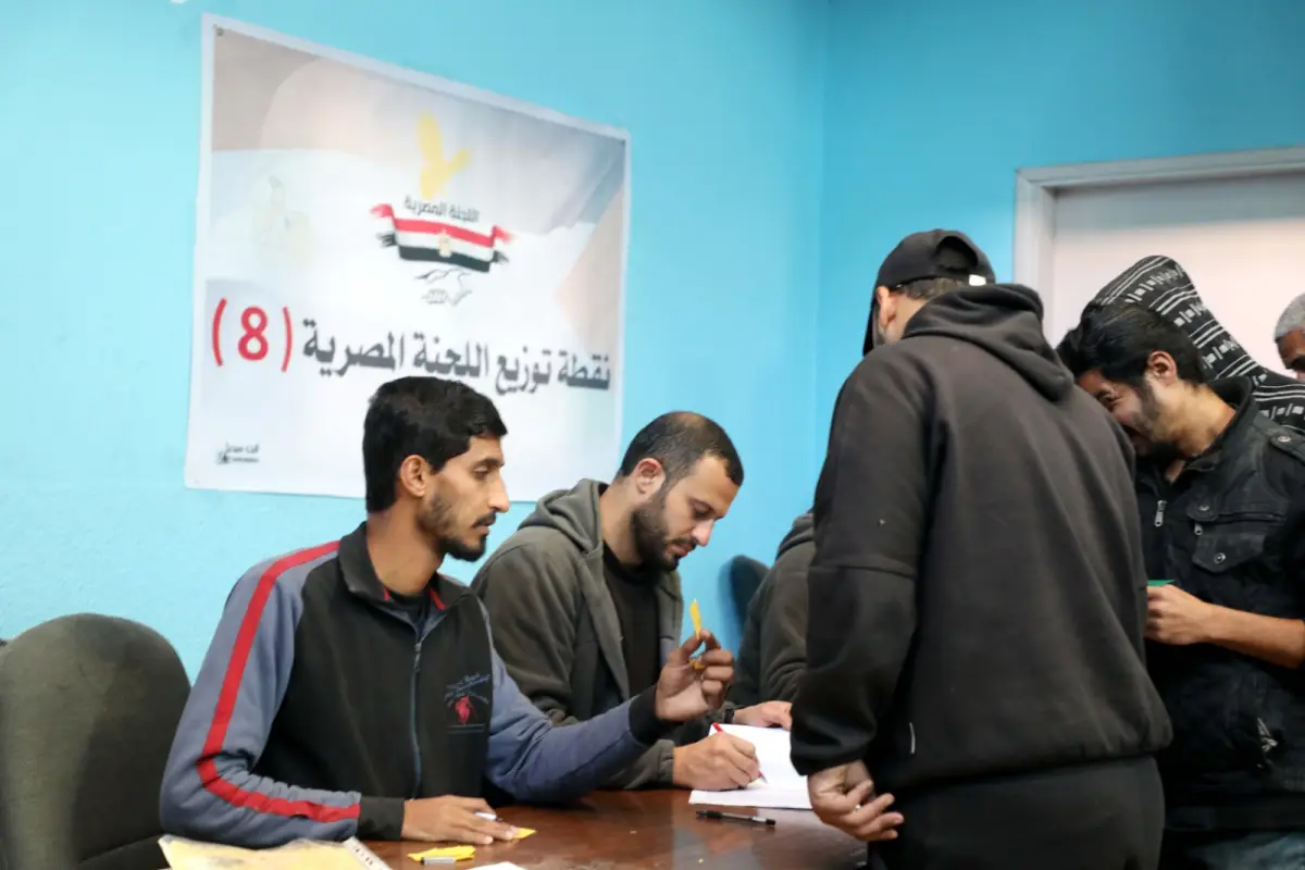 اللجنة المصرية في تدخل إنساني غير مسبوق يستهدف جميع السكان دون استثناء