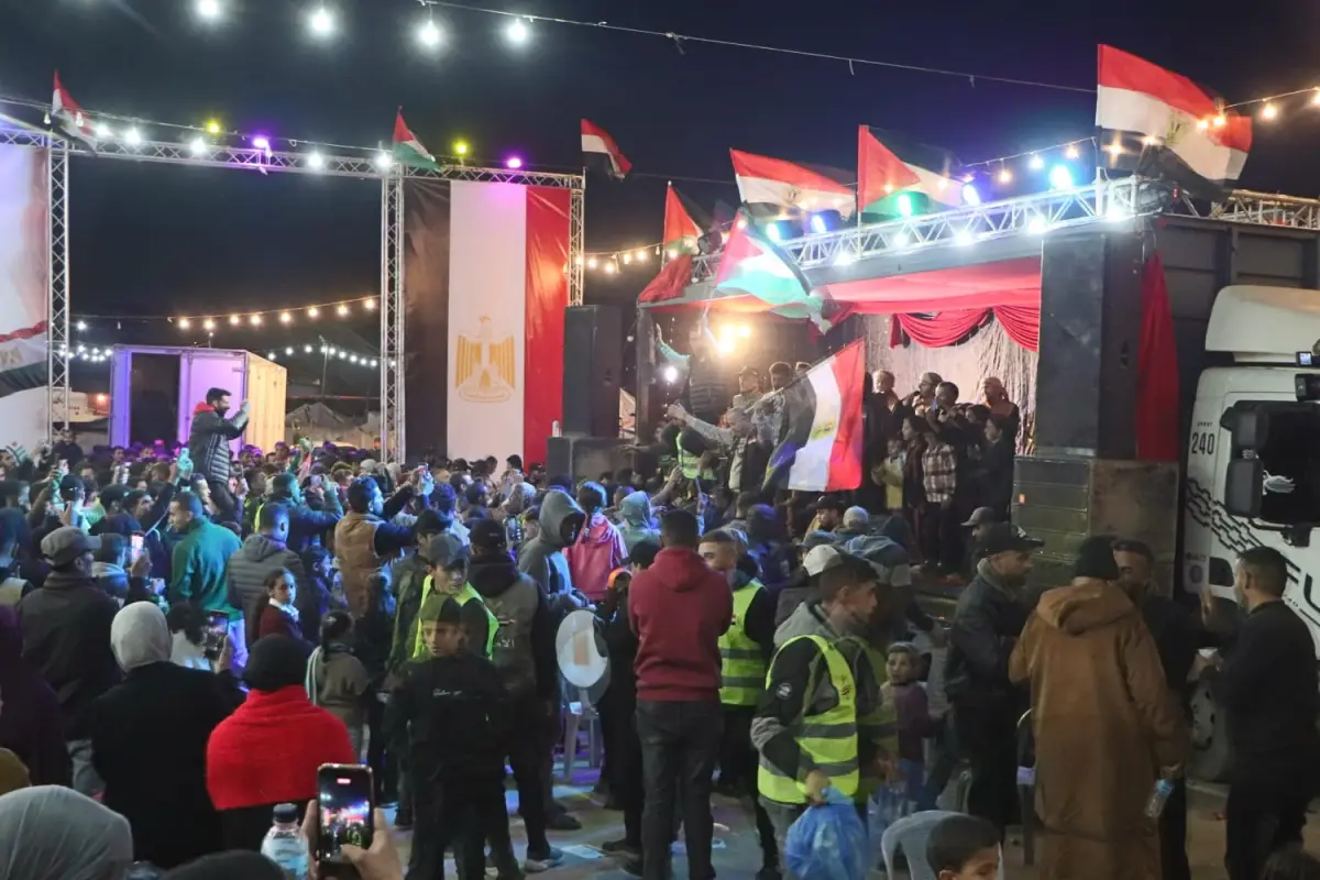 أقامت اللجنة المصرية إفطاراً جماعياً في المخيم المصري (16) شمال قطاع غزة