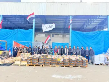 The Egyptian Committee Distributes Fresh Fruits to Residents of Al-Maqousi Camp (12 and 13)