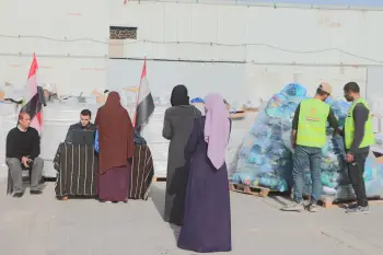 اللجنة المصرية تطلق حملة توزيع طرود غذائية لمرضى حساسية القمح في قطاع غزة